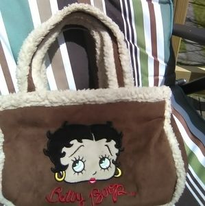 Betty Boop Wintery Pocketbook